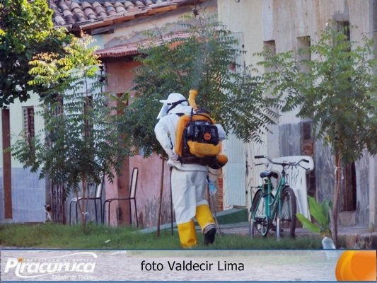 Prefeitura de Piracuruca continua o trabalho de combate à dengue - Imagem 2