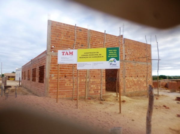 Redenção do Gurguéia avança em obras estruturantes da saúde, educação e cidadania - Imagem 13