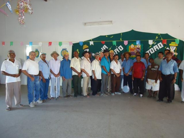Centro de Convivência do Idoso Realizou a Festa São João - Imagem 11