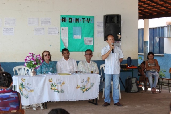 Salete Rêgo prefeita de Miguel Alves Assina ordem de serviço para a construção da cobertura da quadra na zona rural do município - Imagem 5