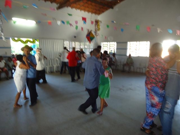 Centro de Convivência do Idoso Realizou a Festa São João - Imagem 17