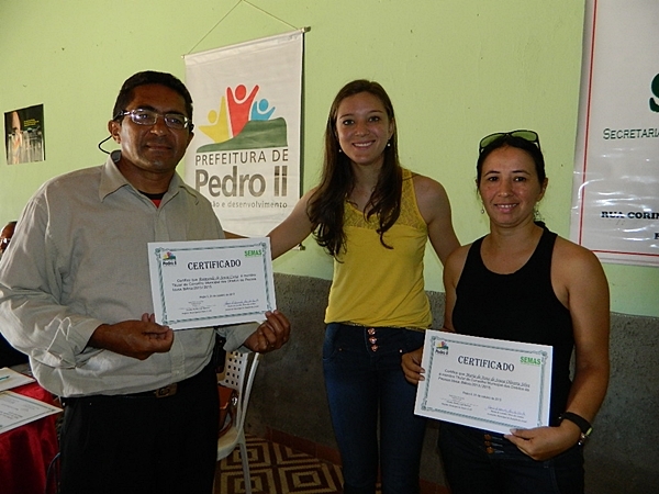 Novos conselheiros municipais tomam posse em Pedro II - Imagem 5