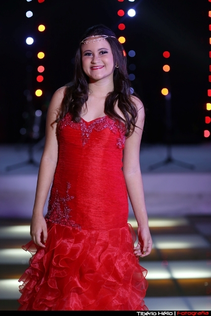 Lísia Paz celebra 15 anos com mega festa - Imagem 3