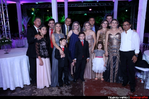 Lísia Paz celebra 15 anos com mega festa - Imagem 2