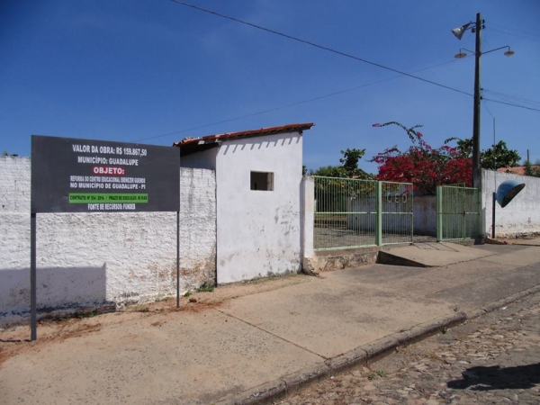 Prefeitura está fazendo reforma no Centro Educacional Ebenézer Gueiros - Imagem 8