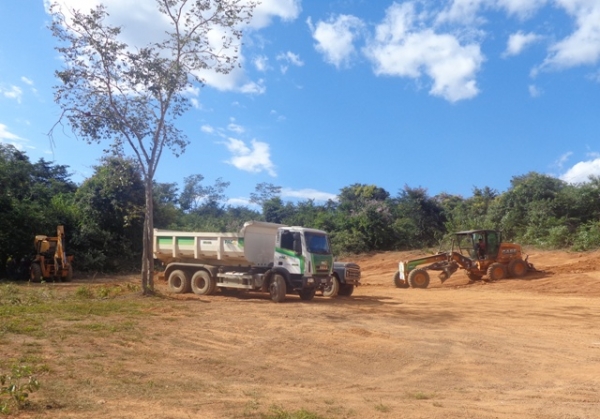 Prefeitura de Jatobá recupera estradas vicinais de várias comunidades - Imagem 5