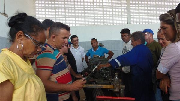 Alunos do Pronatec/UFPI participaram de aula prática na cidade de Parnaíba - Imagem 8