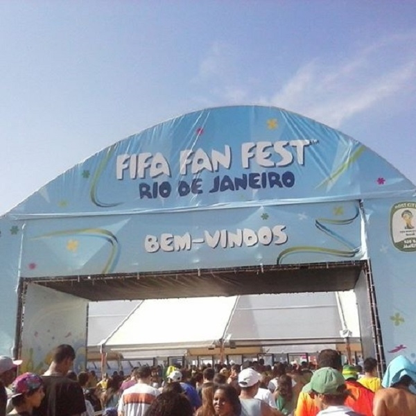 Nara Torres mostra um pouquinho da FIFA Fan Fest - Imagem 8