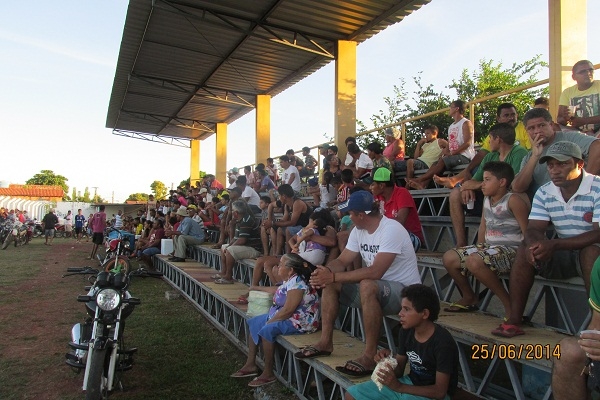Partida de futebol em comemoração aos 94 anos de Porto - Imagem 5