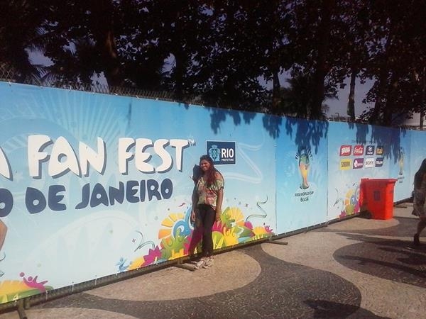 Nara Torres mostra um pouquinho da FIFA Fan Fest - Imagem 2