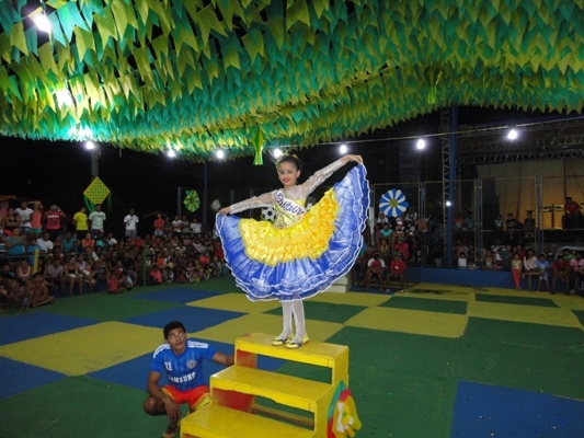 Abertura do XVIII Festival Junino de  N. S. dos Remédios foi um sucesso! - Imagem 22