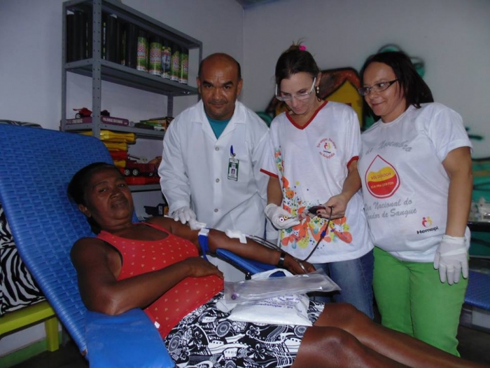 Secretaria de Saúde realiza campanha “É dia de doar sangue” no município - Imagem 14