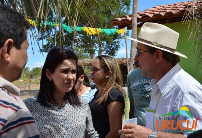 Prefeita Renata Coelho participa dos Festejos de São João Batista na comunidade Malícia - Imagem 7