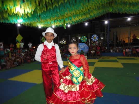 Abertura do XVIII Festival Junino de  N. S. dos Remédios foi um sucesso! - Imagem 24