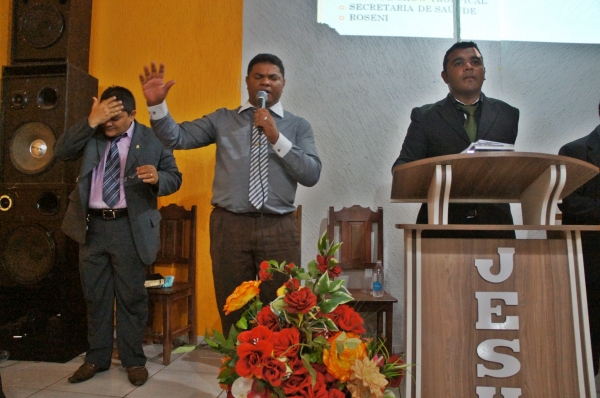 Mulheres que oram.  - Imagem 12