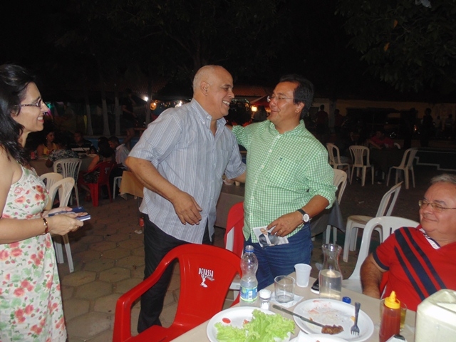 Noite evangélica abre as festividade pelo aniversario de Água Branca - PI - Imagem 7