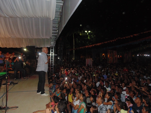 Noite evangélica abre as festividade pelo aniversario de Água Branca - PI - Imagem 46