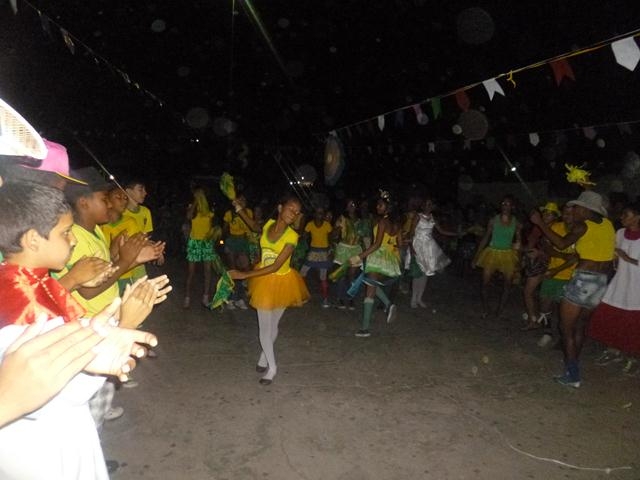 Secretaria Municipal de Cultura e Programa Segundo Tempo Promovem Festival Junino - Imagem 7