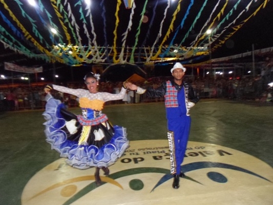  Prefeitura realiza a abertura do XXVI Festival Cultural de Quadrilhas Juninas - Imagem 15