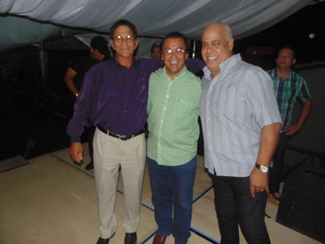 Noite evangélica abre as festividade pelo aniversario de Água Branca - PI - Imagem 66