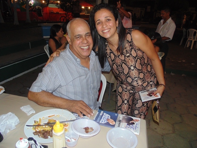 Noite evangélica abre as festividade pelo aniversario de Água Branca - PI - Imagem 10