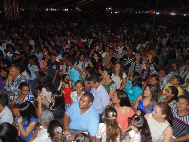 Noite evangélica abre as festividade pelo aniversario de Água Branca - PI - Imagem 69