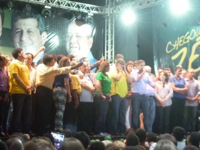 Comitiva de Redenção do Gurguéia participa de convenção em Teresina PI - Imagem 8