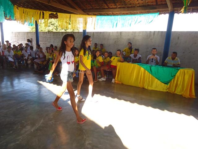 Escola Santa Catarina realizou Culminância do Projeto Juntos Num Só Ritmo - Imagem 7