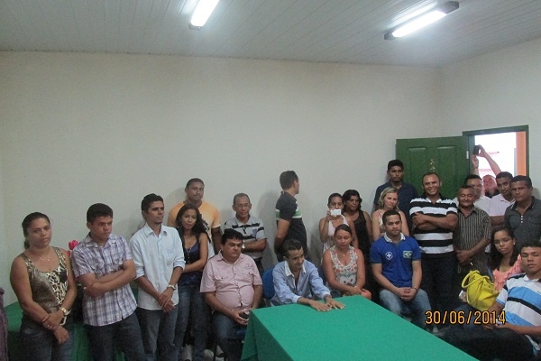 Manin Geronço e Raimundo do PT acabaram de empossar as novas secretárias  - Imagem 7