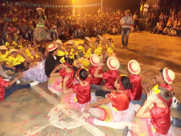 Prefeito realiza festival de quadrilha municipal - Imagem 14