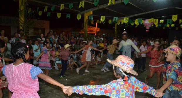 Centro de Referência da Assistência Social realiza grande festa junina - Imagem 5