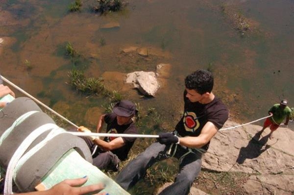 GAV inova ao realizar 1 º treino de rapel  - Imagem 2