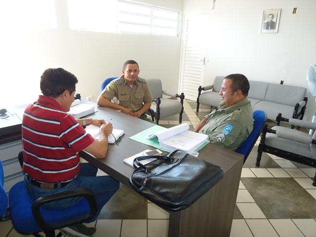 Prefeito Dr. Zé Maria reuniu-se com Representantes da Polícia Militar  - Imagem 3