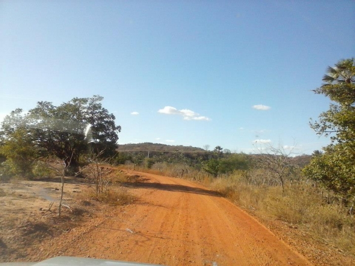 Prefeito acompanha conclusão da estrada que liga o município à Aroeiras do Itaim - Imagem 3