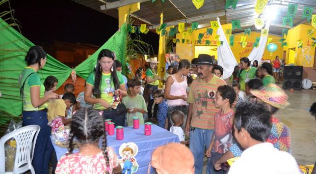 Centro de Referência da Assistência Social realiza grande festa junina - Imagem 16