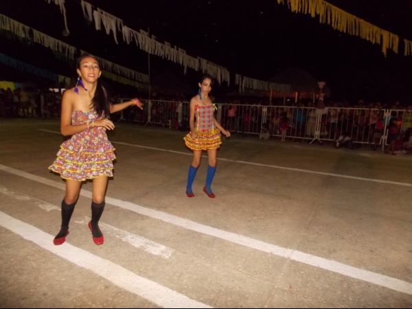 IV Festival Junino da Unidade Escolar Paulo Ferraz - Imagem 12