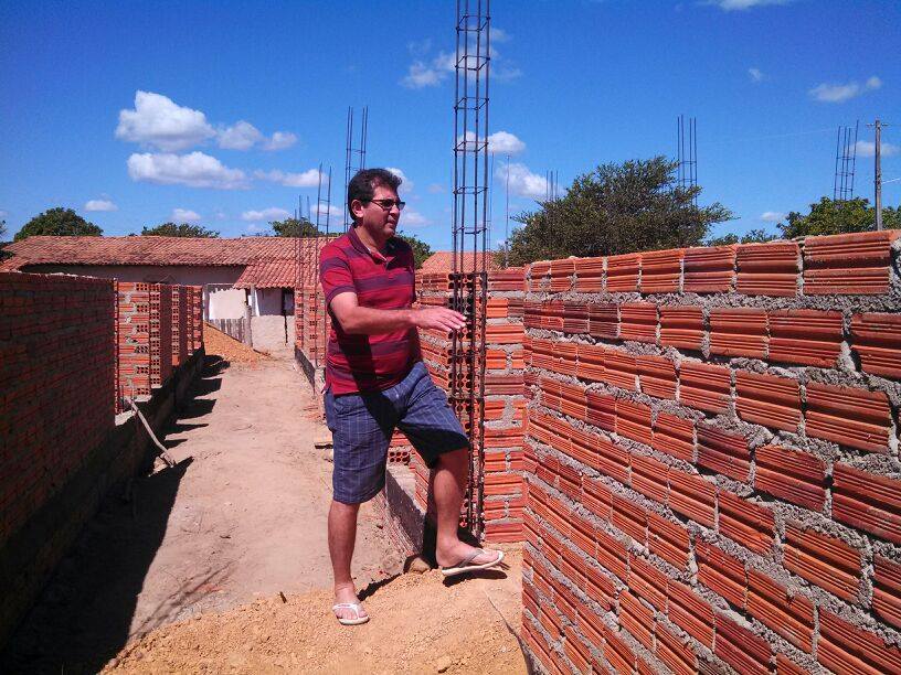 Prefeito acompanhou obra de construção da UBS Simpatia 