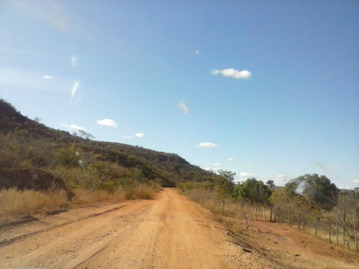 Prefeito acompanha conclusão da estrada que liga o município à Aroeiras do Itaim - Imagem 10