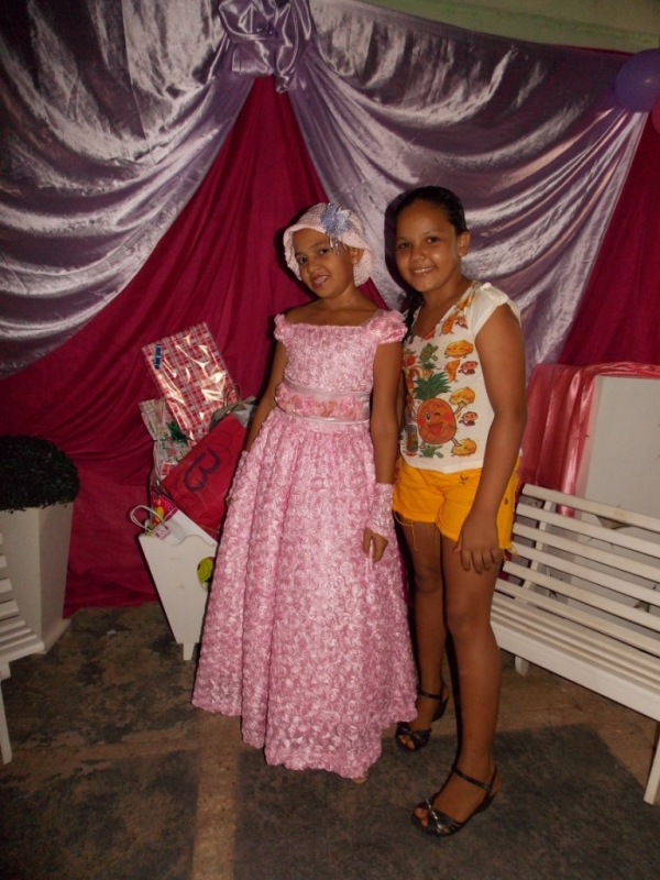 Jovem Yasla Beatriz comemora  aniversário de 15 anos  - Imagem 9