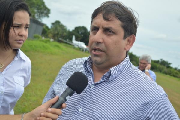 Prefeito Lourival Bezerra envia direito de resposta sobre nota publicada no blog