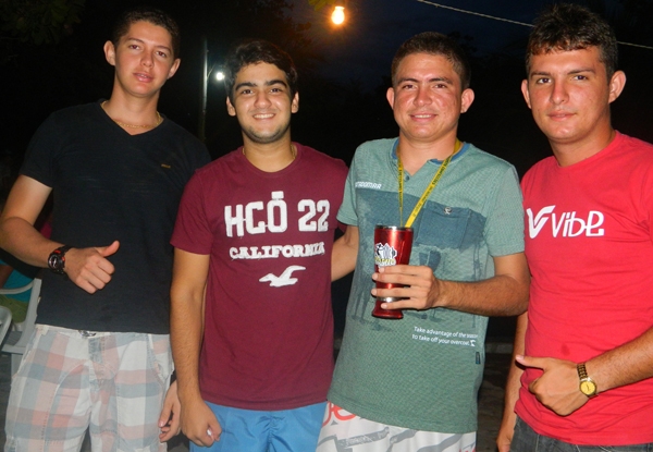 Hiago Meneses trocou de idade e reuniu amigos na Chácara Meneses - Imagem 5