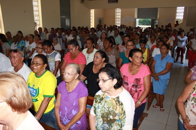 Procissão de São Pedro reuniu milhares de fies nas margens do rio Parnaiba - Imagem 6