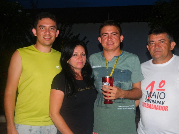 Hiago Meneses trocou de idade e reuniu amigos na Chácara Meneses - Imagem 2