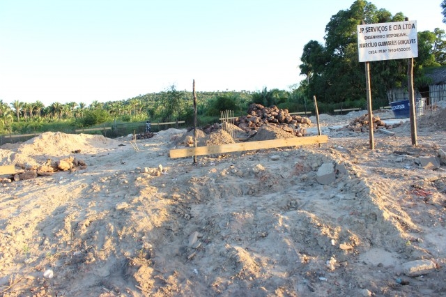 Obras de construção do ginásio poliesportivo em ritmo acelerado na zona rural de Miguel Alves - Imagem 2