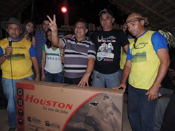 Disputas acirradas e emoção caracterizam corrida do Baixão dos Ribeiros - Imagem 9