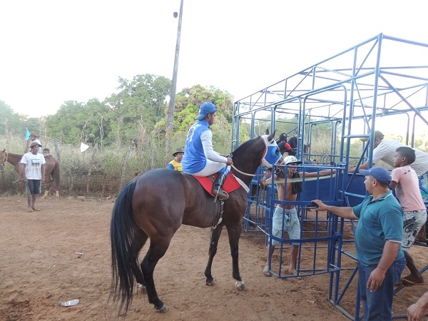 Disputas acirradas e emoção caracterizam corrida do Baixão dos Ribeiros - Imagem 2