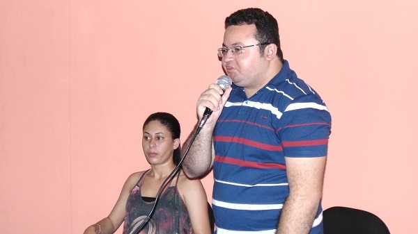 Em Santo Inácio lei da meia-entrada entra em vigor e alunos recebem sua primeira carteira  - Imagem 8