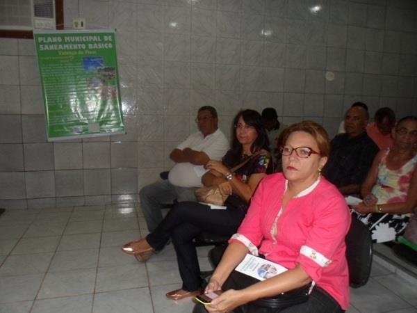Prefeitura realiza reunião para discutir Plano Municipal de Saneamento Básico - Imagem 3