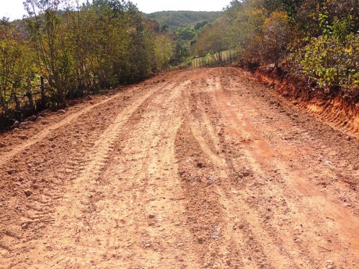 Prefeitura intensifica obras de recuperação de estradas - Imagem 1