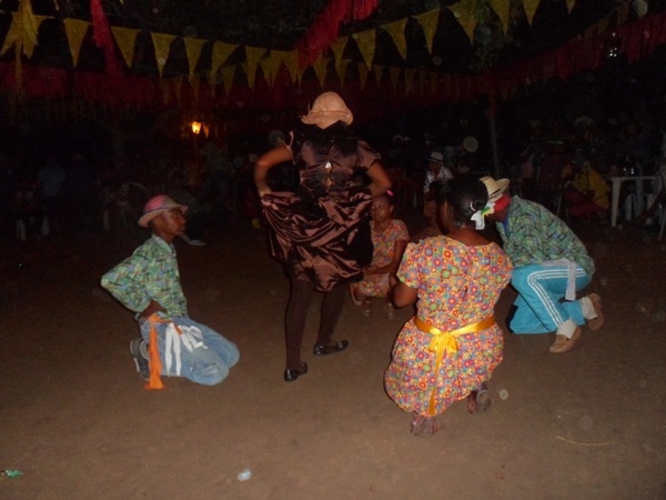 Quadrilha Remelexo da Roça realizou grande arraial - Imagem 31